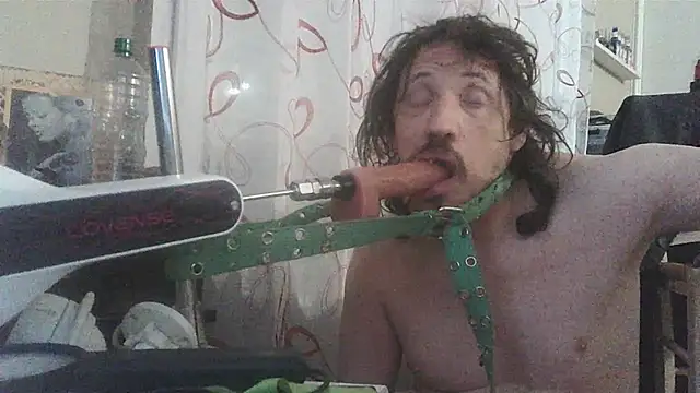 cyril020202 online show from March 19, 2026, 7:12 am