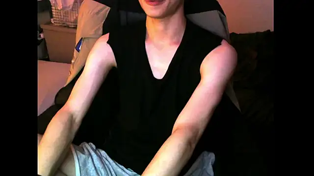 Ray175oo online show from September 26, 2025, 4:55 pm