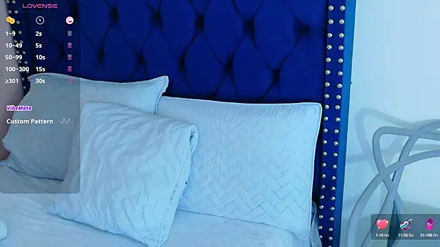 hotlatinateacher online show from September 26, 2025, 7:07 pm