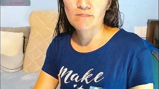 Snapshot of venus_swet_ chatting on October 14, 2025, 1:17 am venus swet online show from October 14, 2025, 1:17 am