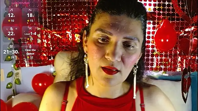 Snapshot of venus_swet_ chatting on February 15, 2026, 2:08 am venus swet online show from February 15, 2026, 2:08 am