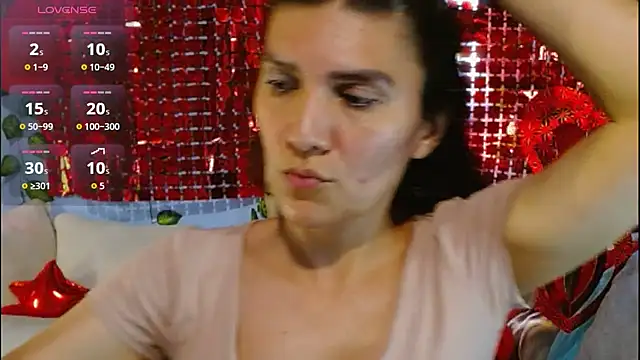 Snapshot of venus_swet_ chatting on March 1, 2026, 12:45 am venus swet online show from March 1, 2026, 12:45 am