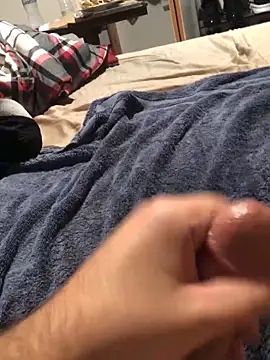 darksmoke011 online show from September 13, 2025, 2:33 am