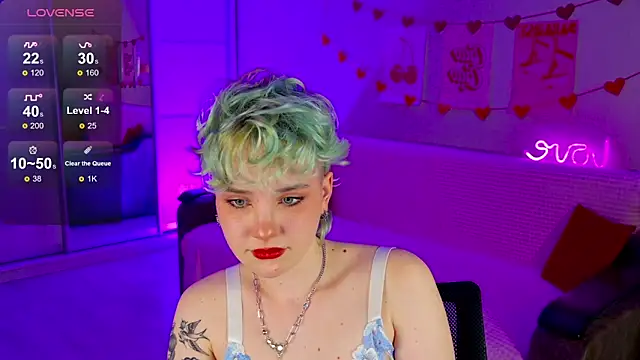 School Love online show from March 20, 2025, 4:09 pm