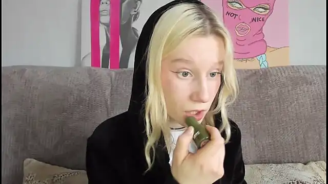 EnigmaSee online show from November 8, 2025, 2:23 am