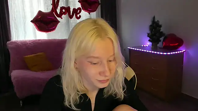 EnigmaSee online show from April 6, 2026, 9:10 am