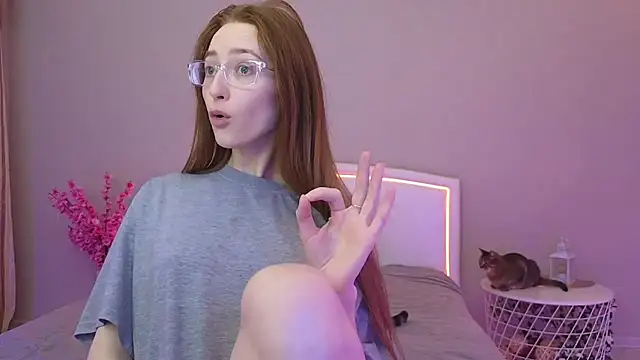 Snapshot of MichaDenver chatting on November 17, 2025, 7:30 pm MichaDenver online show from November 17, 2025, 7:30 pm