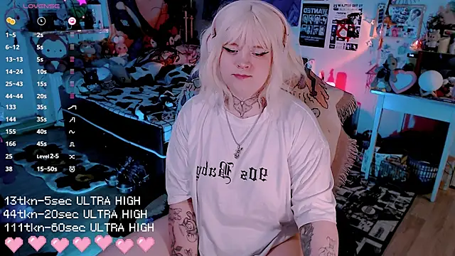 noori  hope online show from October 2, 2025, 8:49 pm