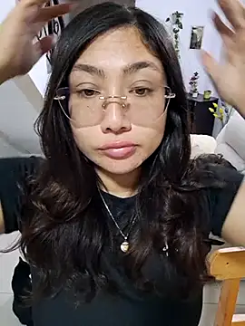 Mia Ruiz online show from September 16, 2025, 2:23 am