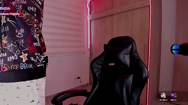 aldrinwhite online show from January 29, 2025, 3:04 pm