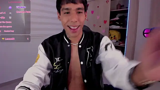 aldrinwhite online show from February 6, 2025, 6:13 pm