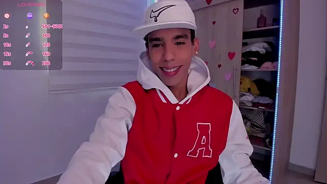 aldrinwhite online show from February 12, 2025, 2:43 pm