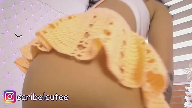 saribelcute online show from December 3, 2024, 4:50 pm