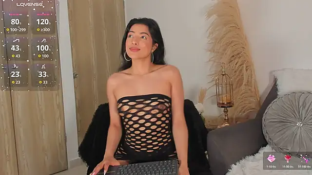 Chrishell  online show from April 6, 2026, 1:25 am