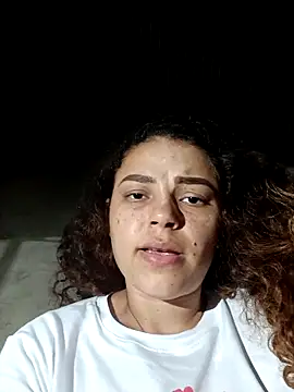 Mommy-Hot online show from March 16, 2025, 3:04 am