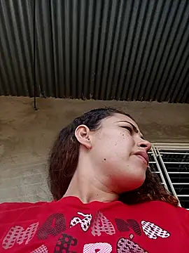 Mommy-Hot online show from March 16, 2025, 2:22 pm