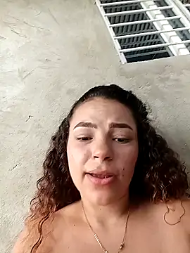 Mommy-Hot online show from March 18, 2025, 8:04 pm