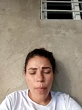 Mommy-Hot online show from March 21, 2025, 9:34 pm