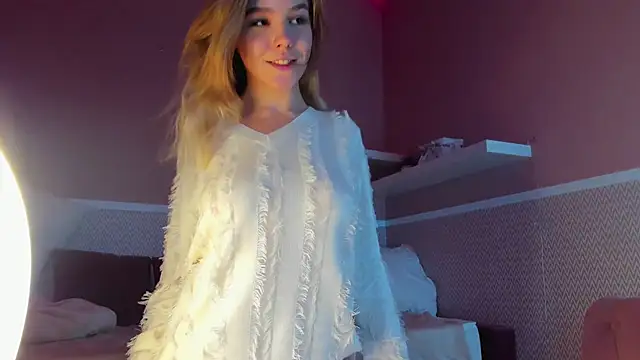 Anna Robinson online show from January 10, 2025, 7:25 am