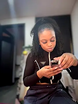 Melany Williams online show from November 9, 2025, 5:11 pm