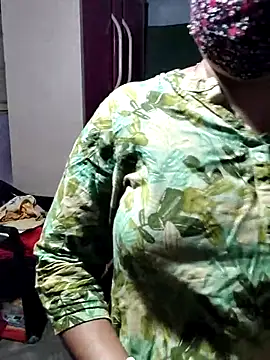 Mourani24 online show from April 18, 2026, 7:58 pm