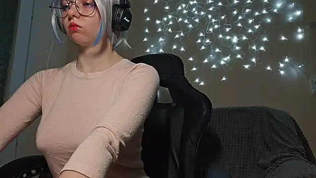 DanaWard online show from December 24, 2024, 9:55 pm