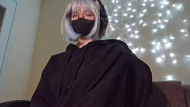 DanaWard online show from September 10, 2025, 9:48 pm