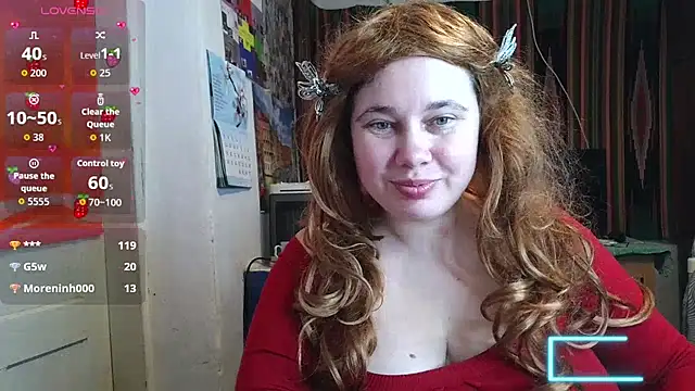 Snapshot of Cora_Maro chatting on April 22, 2026, 11:34 am Cora Maro online show from April 22, 2026, 11:34 am