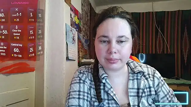 Snapshot of Cora_Maro chatting on April 25, 2026, 10:18 pm Cora Maro online show from April 25, 2026, 10:18 pm