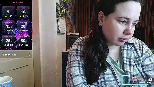 Snapshot of Cora_Maro chatting on May 6, 2026, 11:54 pm Cora Maro online show from May 6, 2026, 11:54 pm