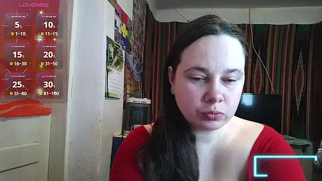Snapshot of Cora_Maro chatting on May 7, 2026, 12:43 pm Cora Maro online show from May 7, 2026, 12:43 pm