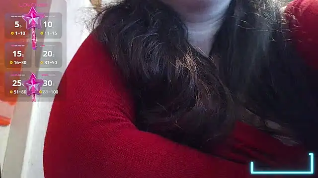 Cora Maro online show from June 14, 2026, 8:27 am