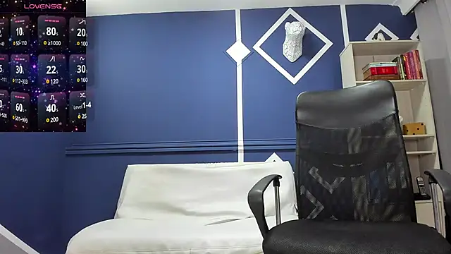 charolbruce 1 online show from March 14, 2025, 5:46 pm