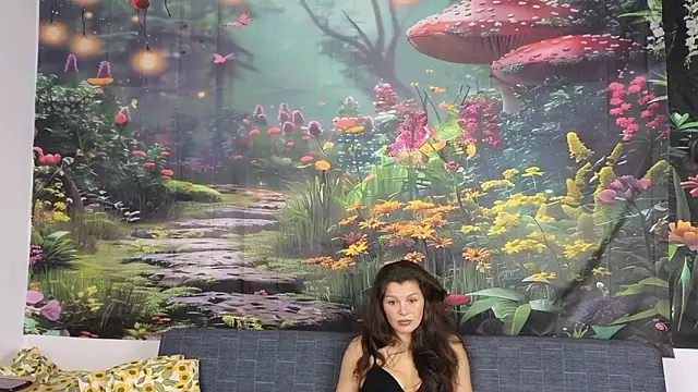 MadameDeFeu online show from October 15, 2025, 11:10 am