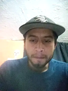 Snapshot of Mich_Stev9524 chatting on March 1, 2026, 5:42 am Mich Stev9524 online show from March 1, 2026, 5:42 am
