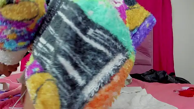 DakotaHoland online show from January 21, 2025, 7:04 am