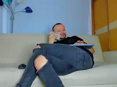 ToonyDee online show from January 16, 2025, 2:19 am