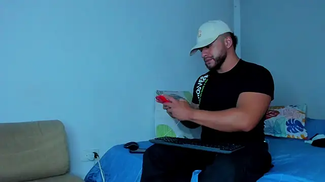 ToonyDee online show from November 14, 2025, 4:00 am