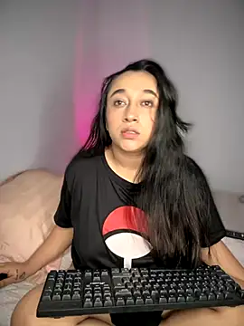 cata megan online show from September 23, 2025, 11:57 am