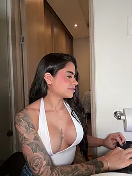 penelopesexx online show from February 22, 2026, 12:56 am