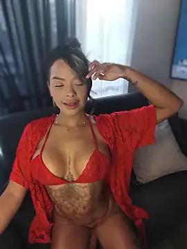 Snapshot of Susanamendezz chatting on June 27, 2026, 11:26 am Susanamendezz online show from June 27, 2026, 11:26 am