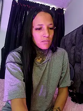 Nicole420squirt online show from December 28, 2024, 3:59 pm