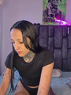 Snapshot of Nicole420squirt chatting on July 30, 2026, 5:23 pm Nicole420squirt online show from July 30, 2026, 5:23 pm