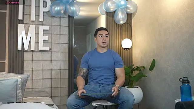 Ryan Hunt online show from January 20, 2025, 1:32 pm