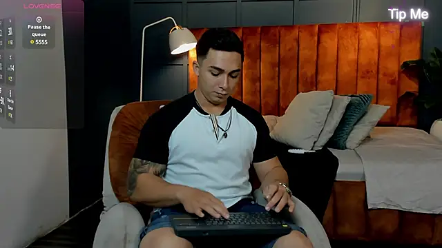 Ryan Hunt online show from January 29, 2025, 12:56 pm