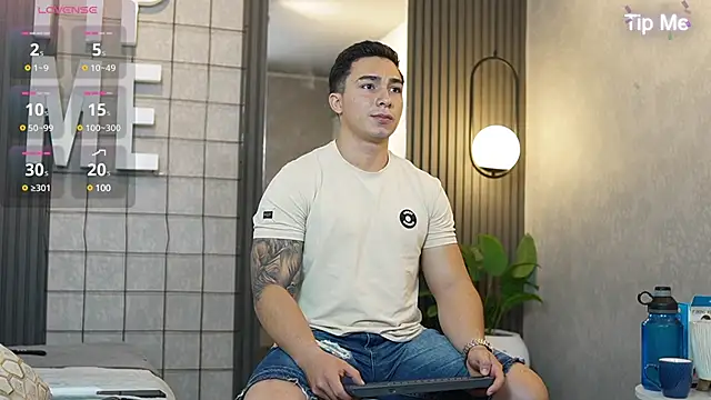 Ryan Hunt online show from February 27, 2025, 12:23 pm