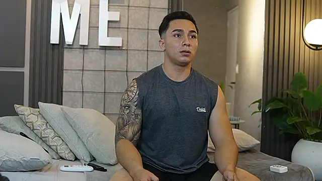 Ryan Hunt online show from March 4, 2025, 2:53 pm