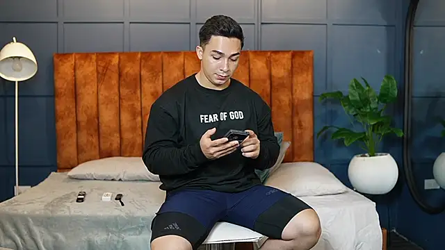 Ryan Hunt online show from March 19, 2025, 12:56 pm