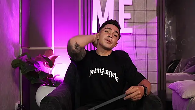 Ryan Hunt online show from October 13, 2025, 7:47 pm