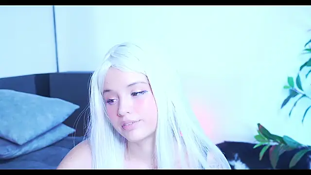 LorenRosse online show from January 21, 2025, 11:13 pm